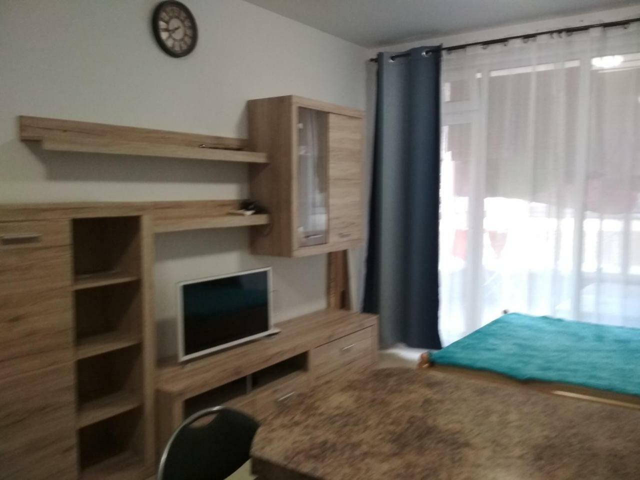 Victoria Apartment Pomorie Exterior photo